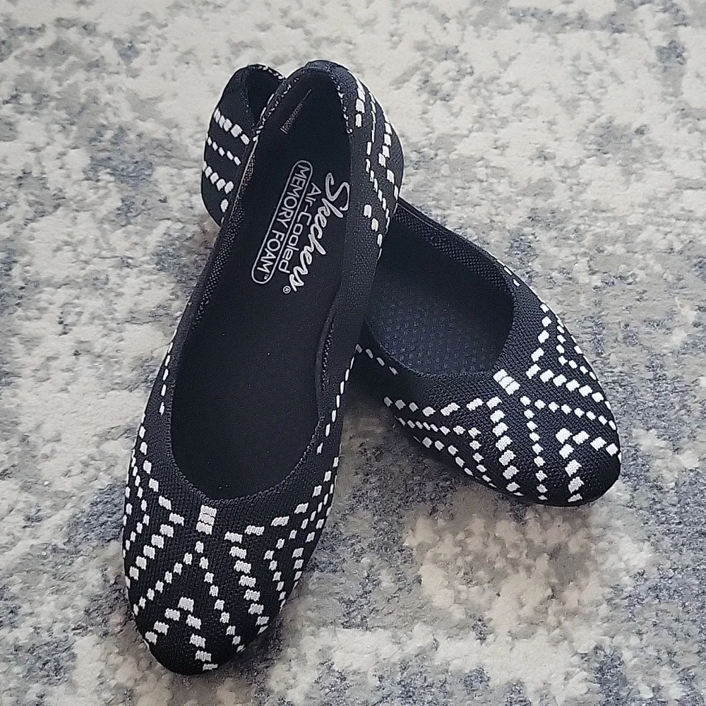 Skechers Flats